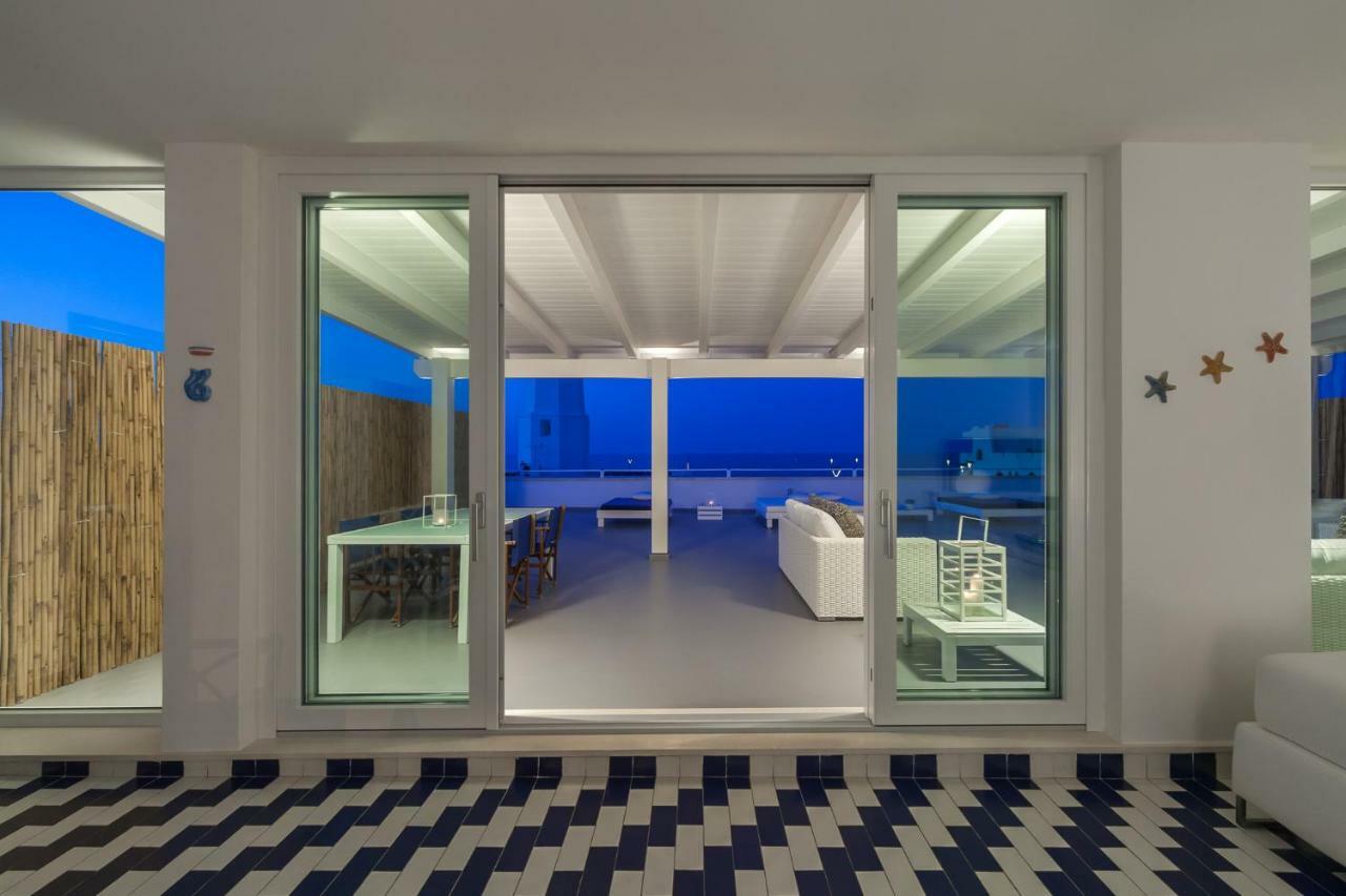 Апартаменты Casa Del Faro Торре-Канне Экстерьер фото